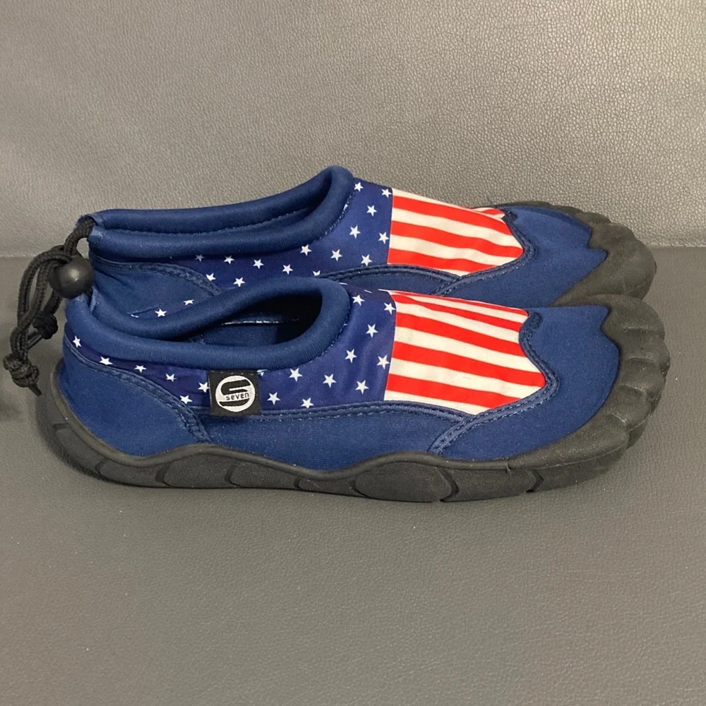Patriotic Water Shoes men’s 8